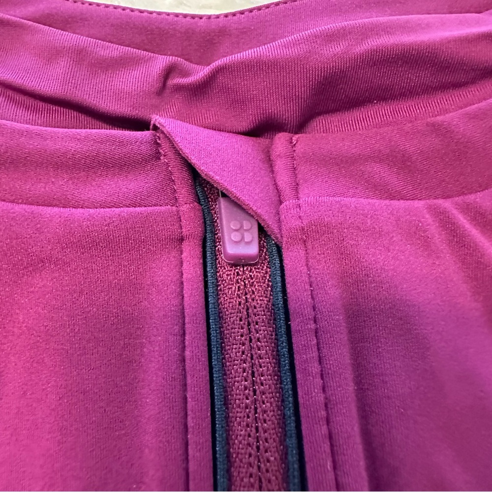 Sweaty Betty Berry Front-Zip High Neck Sports Bra - Picture 2 of 8